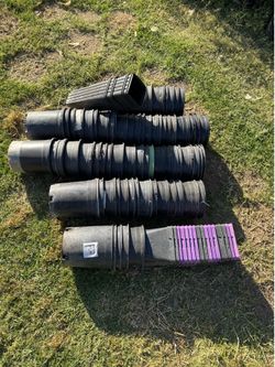 Plastic containers 1 gallon