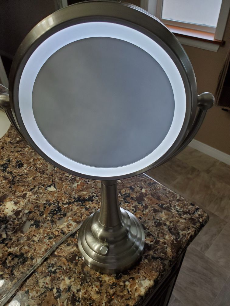 Magnified and Lighted Make-up Mirror