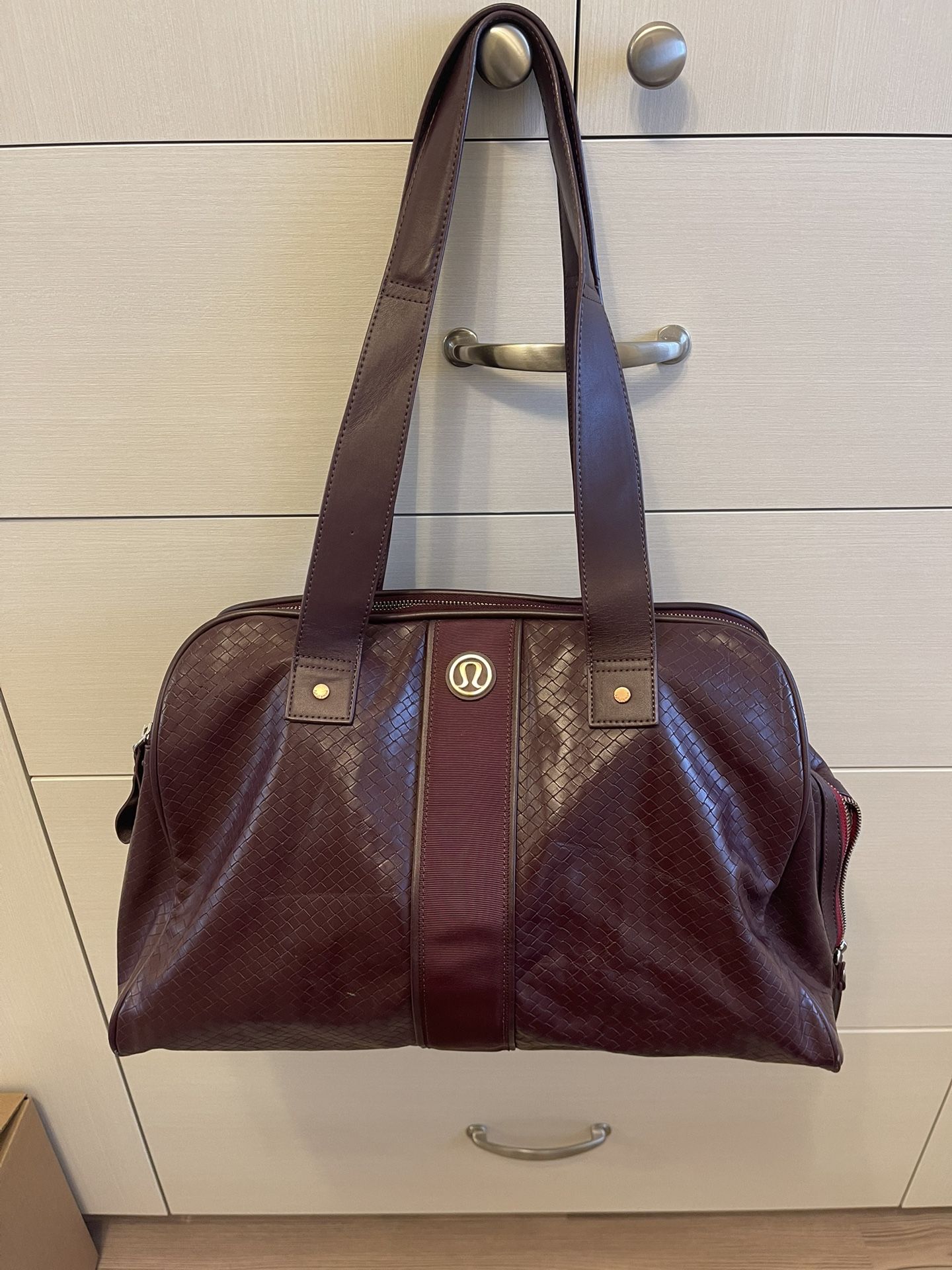 Lululemon Burgundy Travel Duffel Tote Gym Bag