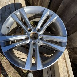 $40 BMW Rim 19-1/2” 