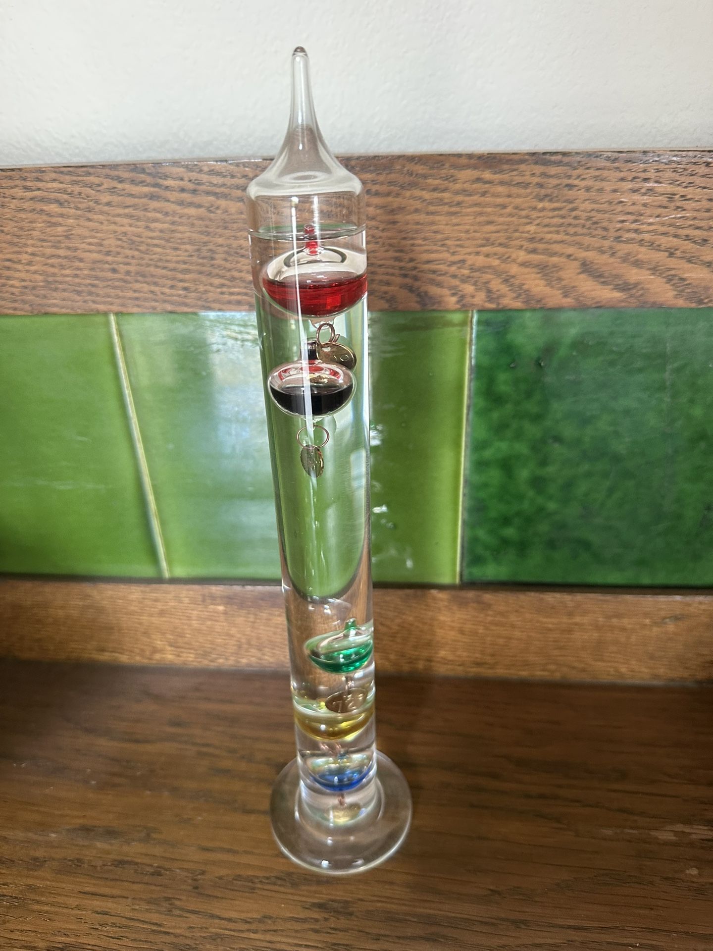 NEW Glass Galileo Thermometer with 5 Multi Colored Balls from 64ºF to 80ºF 11 inch Galileo Indoor Thermometer PU in Kennewick near Canyon Lakes Gilf