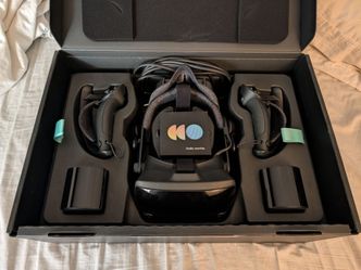 Valve Index Full Kit - Mint in Box