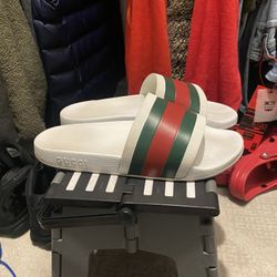 White gucci slides 