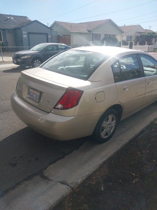 2004 Saturn Ion