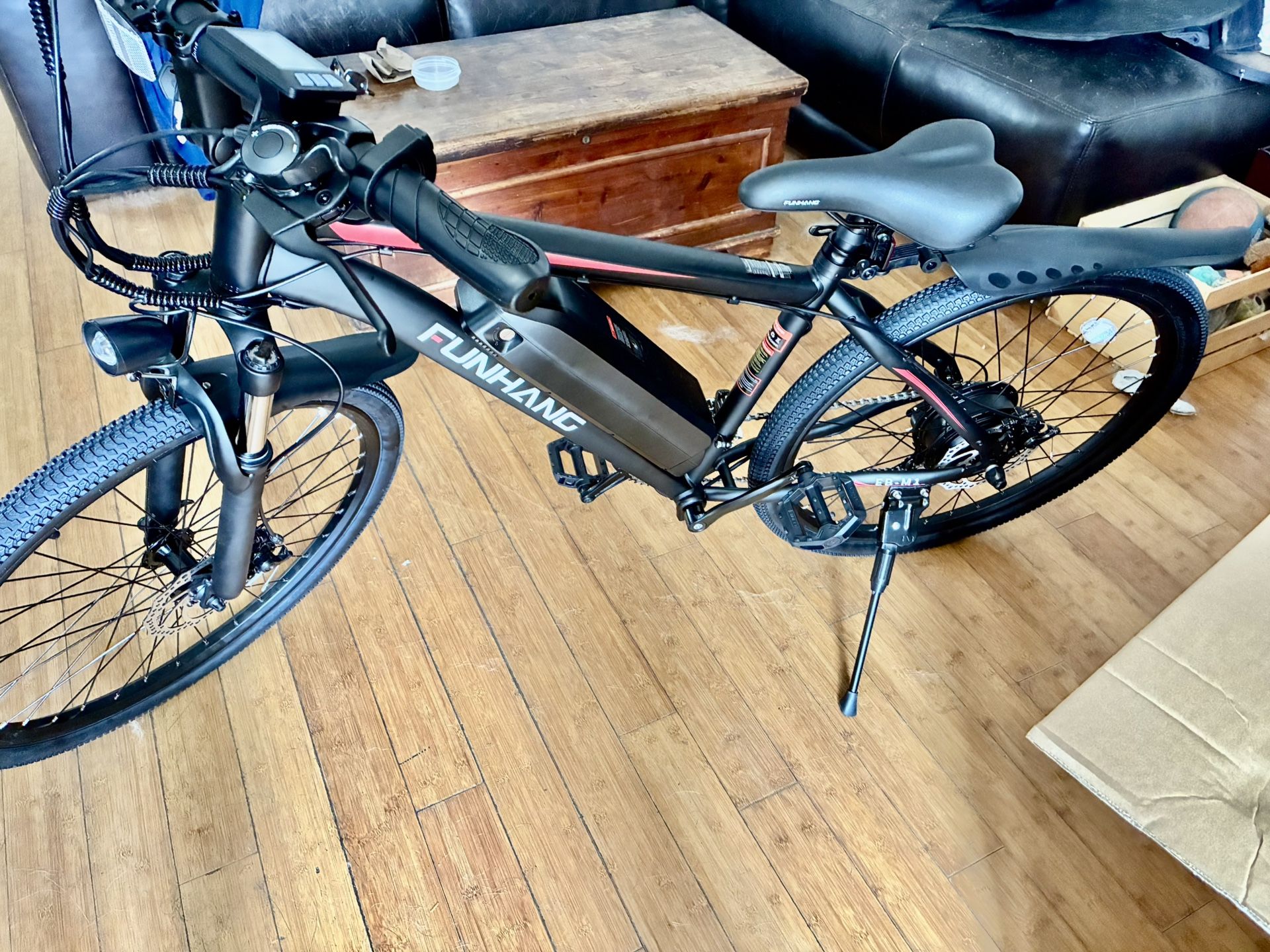 Brand New/Never Ridden Adult E-bike!