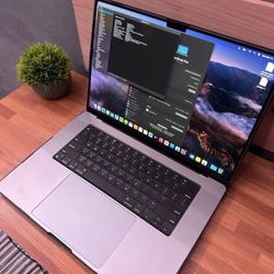 Like New M1 Pro MacBook Pro 16”