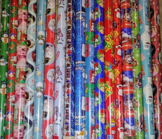 Brand New Famous Christmas Cartoon Wrapping Paper