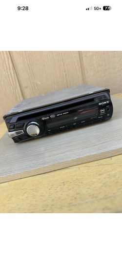 SONY CDX-GT330 CAR STEREO FM/AM COMPACT DISC PLAYER Not Tested No Remote