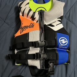 Hyperlite Wake Co. Youth PFD Life Vest