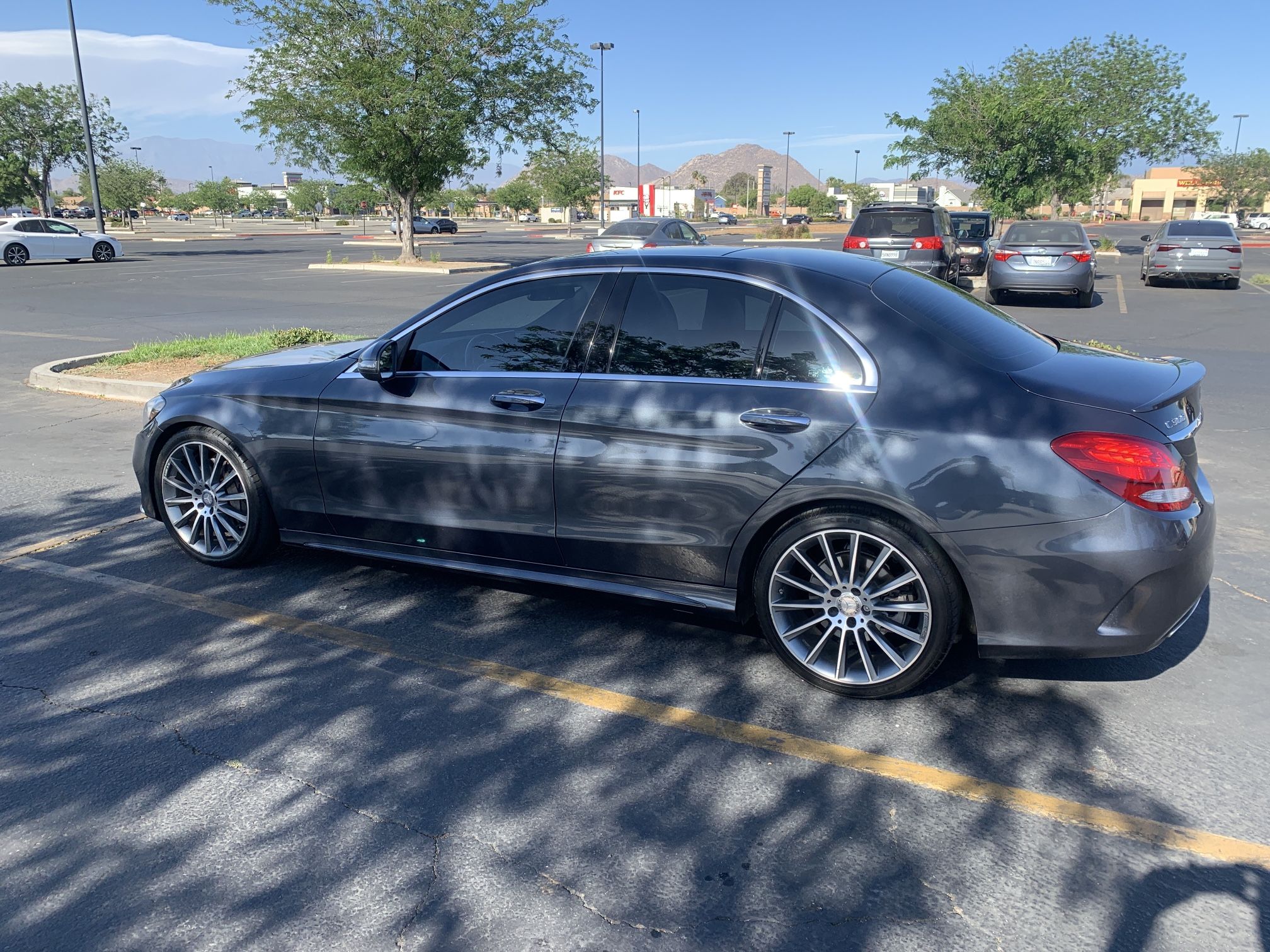 2016 Mercedes-Benz C-Class