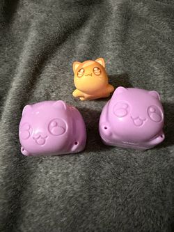 Aphmau Squishy Figure Bakery open