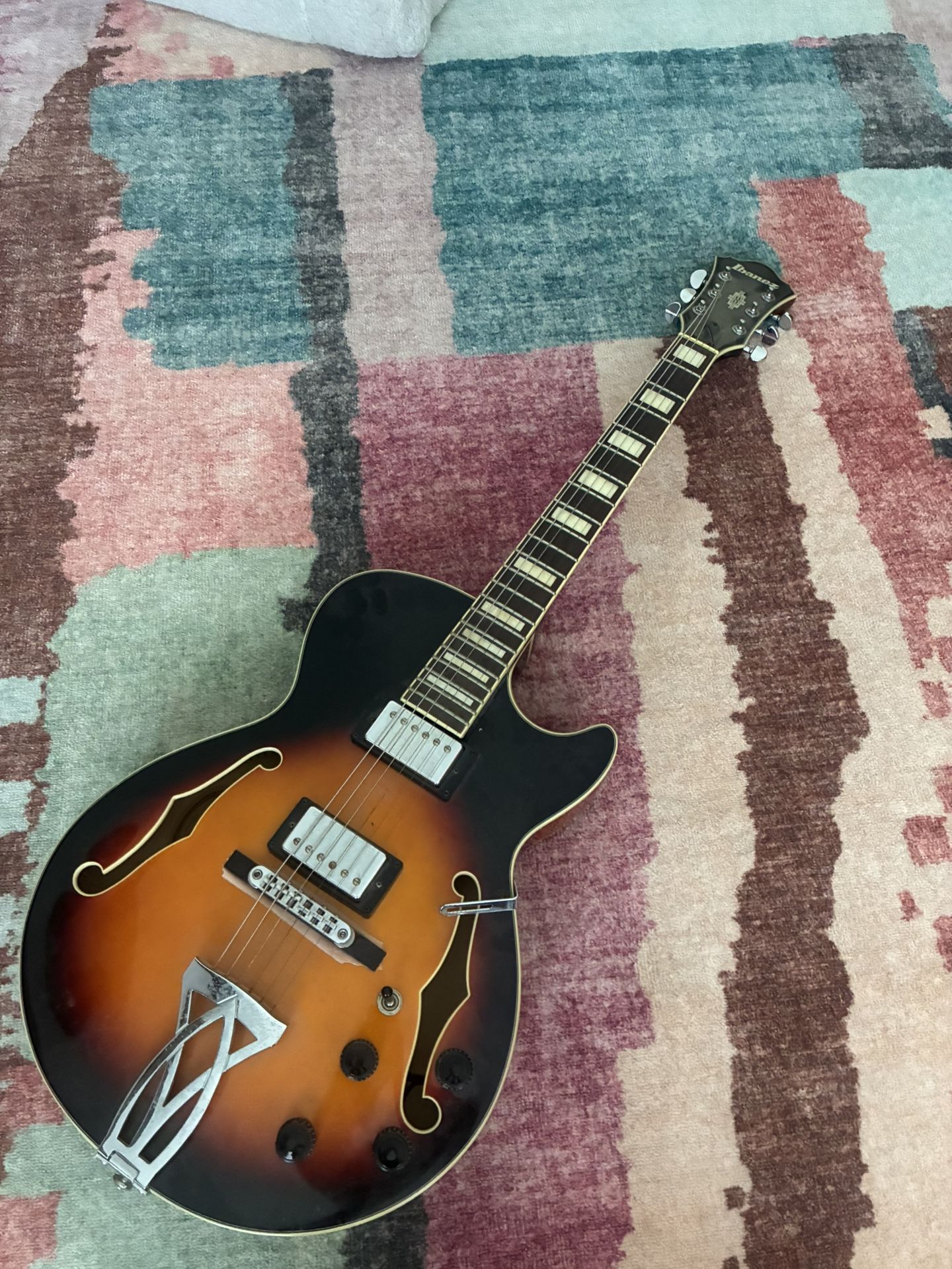 Ibanez Artcore 