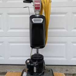 Clarke BOS 18 High Speed Orbital Floor Machine  4 Gallons 