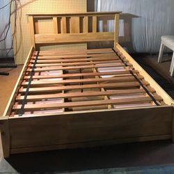 FULL SIZE with 4 LG DRAWERS $200+/-