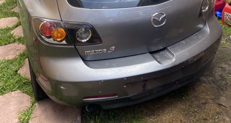 Mazda 3 por partes