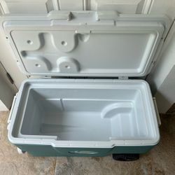 Coleman 6-Day 82 Qt. Ultimate Xtreme Wheeled Cooler