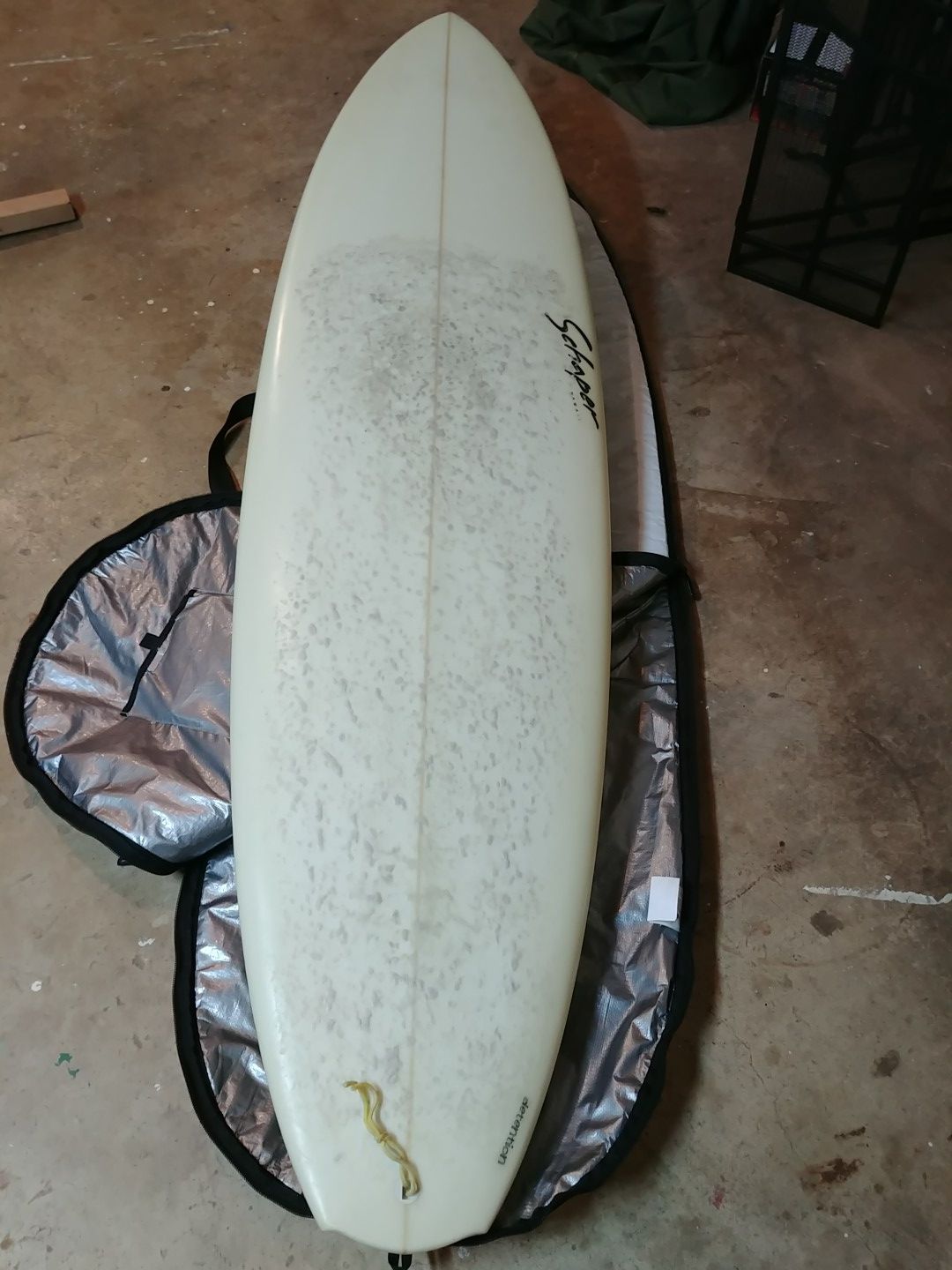 6'4" Schapher Hawaii Surfboard. Comes with bag and fins.