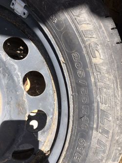 Tire 205/55/16 Michelin