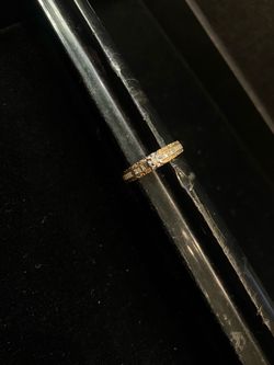 10k gold ring #111842-1 MJ