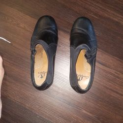 I Comfort Heeled Closed Toes Shoes 7.5W Women