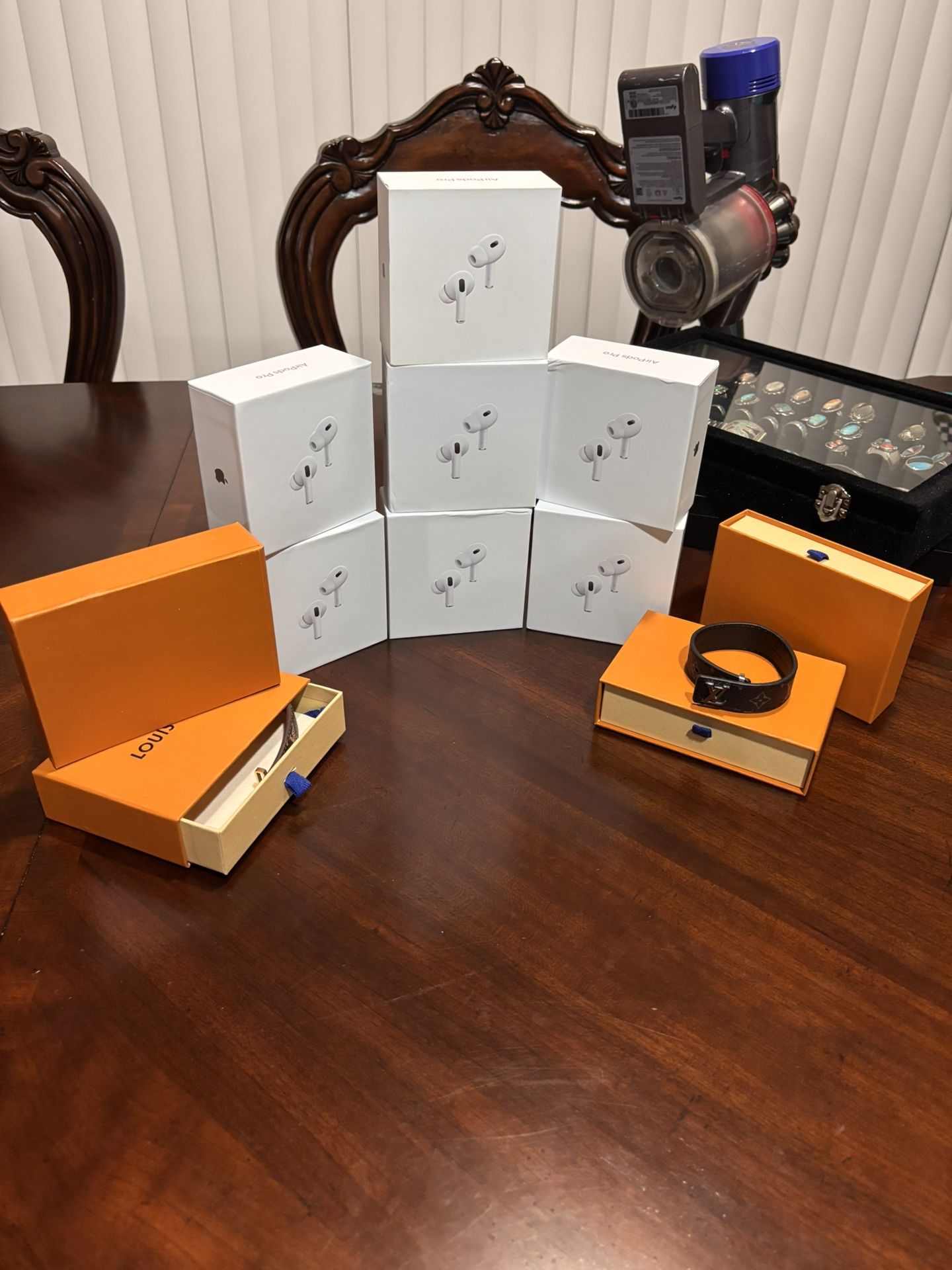 AirPods Gen 2 For Sale ; Wireless Headphones Bluetooth Earbuds MagSafe Case Like New Open Box