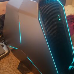 Alienware Gaming Computer Area 51r2
