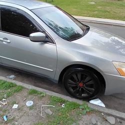 2004 Honda Accord