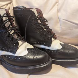 Rare Black and White Dr. Marten's 9M Boots, worn once! 