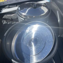 2 avantco large 240v plug rice cookers