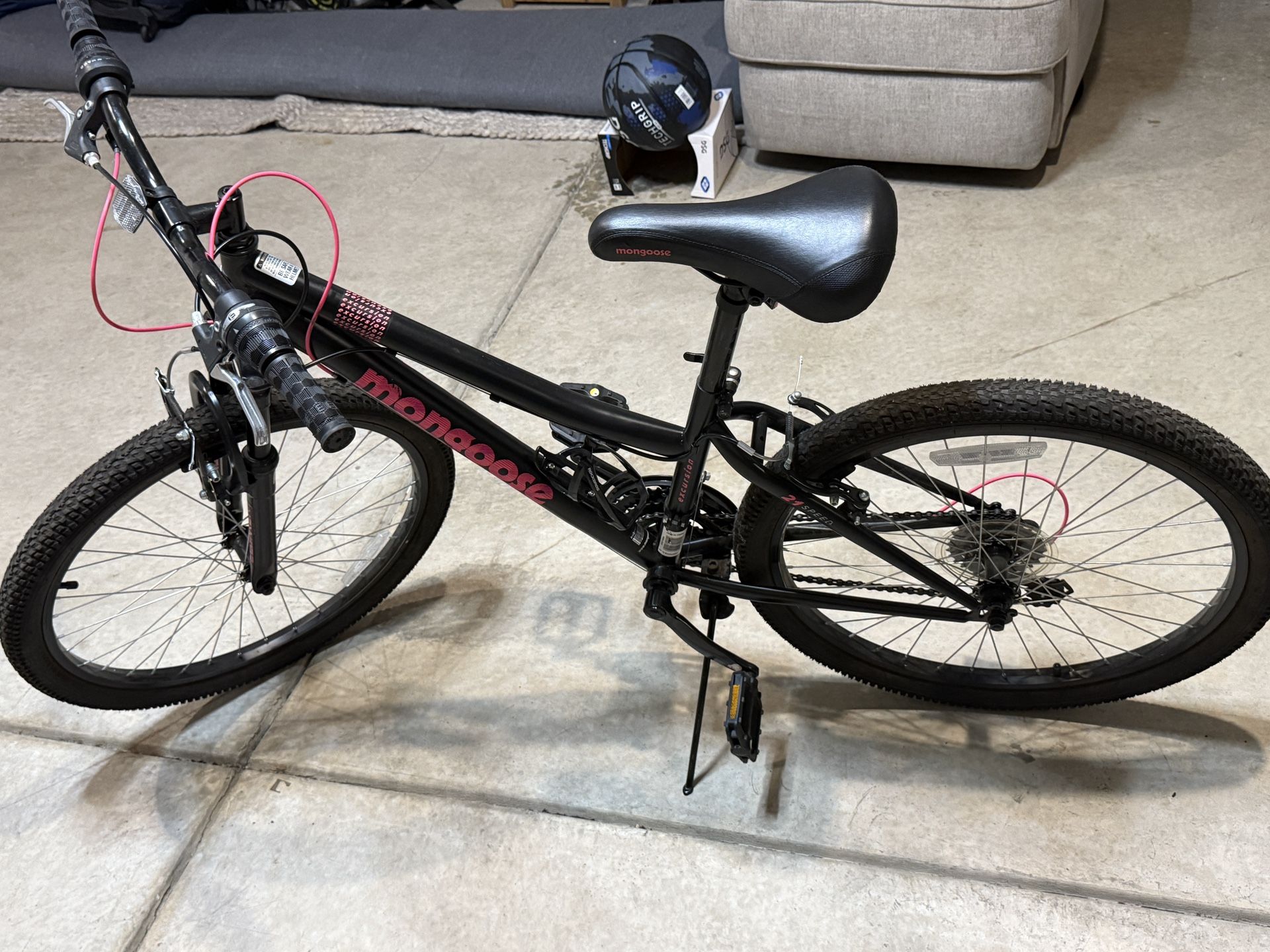 Mongoose Excursion 24 Speed Bike