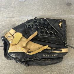 Mizuno GPP 1076 10.75” Youth Baseball Softball Glove Right Hand Throw GPP-1076