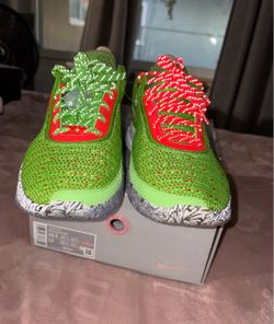 NIKE LEBRON 20 STOCKING STUFFER