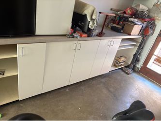Garage wall & base cabinets