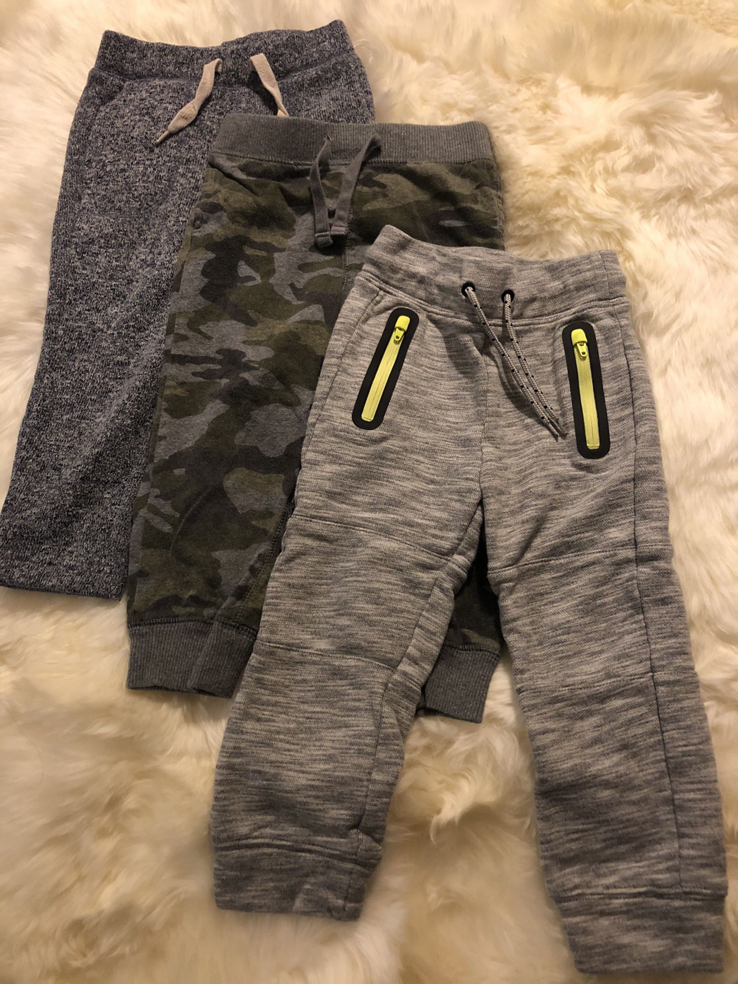BabyGap joggers toddler size 3t