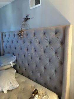 Jerome’s Cal King Headboard and frame