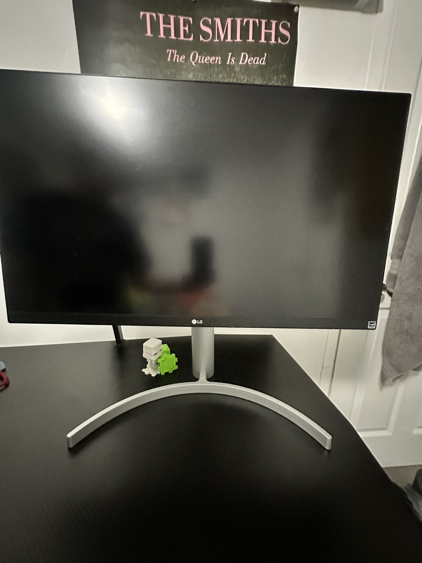 LG Monitor 27inch 