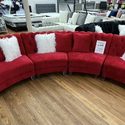 4PC Ninagold Red Velvet Sectional (139"L X 74"W X 32"H)