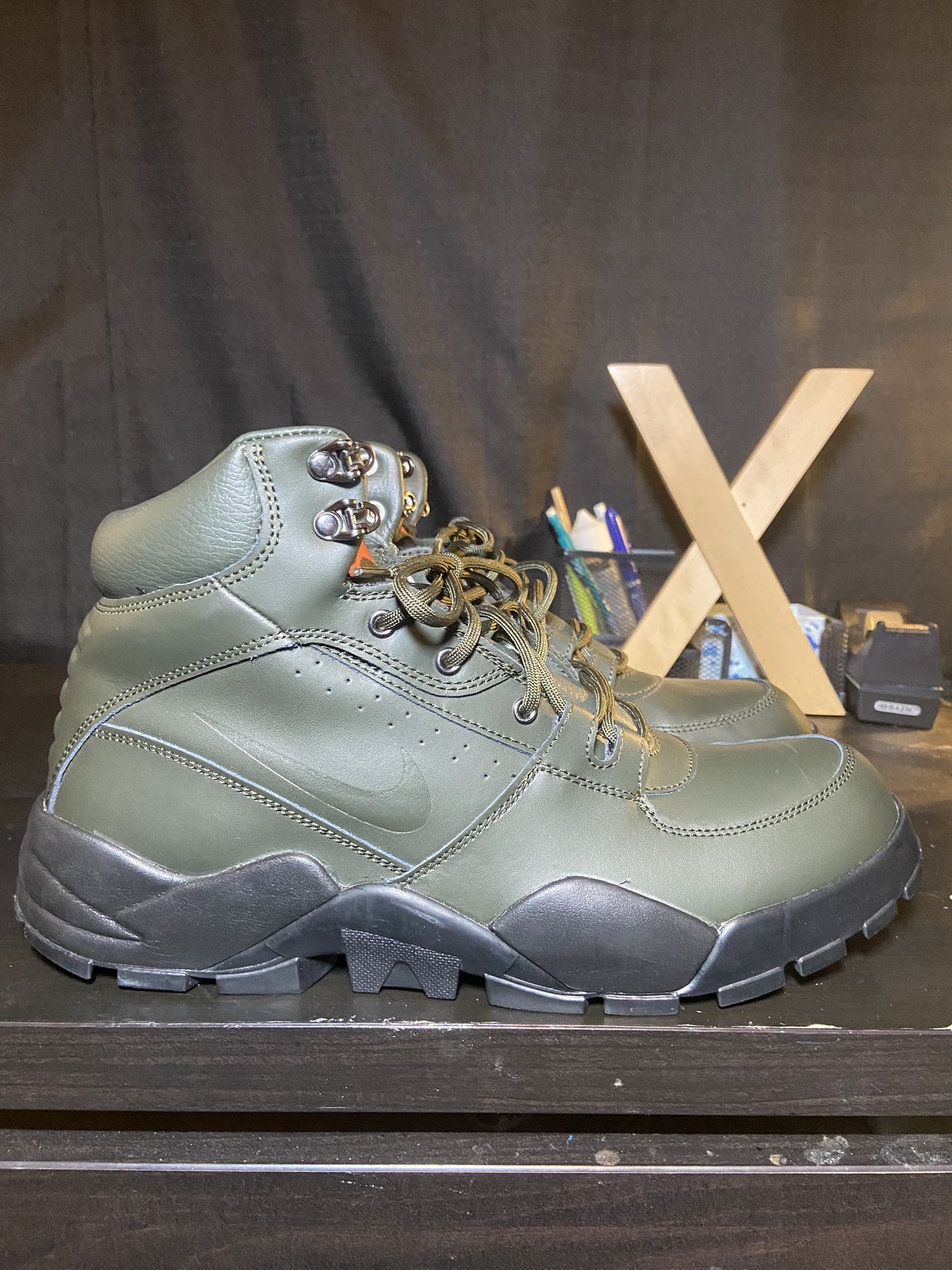 Nike Rhyodomo Sequoia Dark Olive Black SZ 13