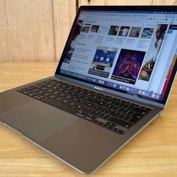 MacBook Air (M1, 2020) – $371
