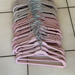 60 Baby/toddler Hangers Pink