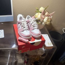 Nike Dunk Low (GS)