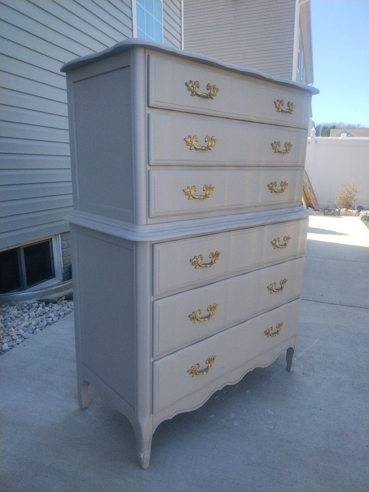 Palais Royal French dresser