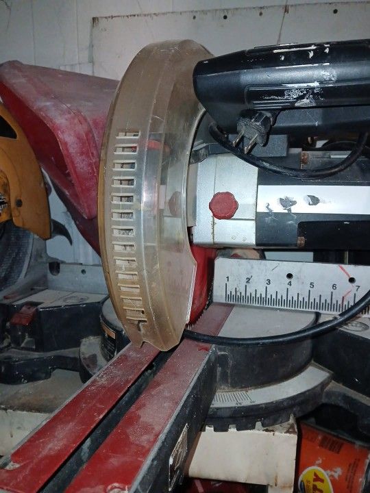Saw