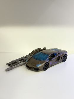 Transformers Lockdown AOE Age Of Extinction Deluxe Class Action Figure