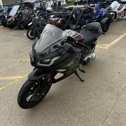 Used Falcon 250cc Automatic Motorcycle 