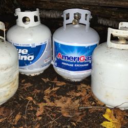 Empty Propane Tanks/Half Full Tanks