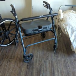 BARIATRIC ROLLATOR