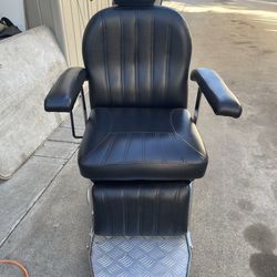 Barber chair
