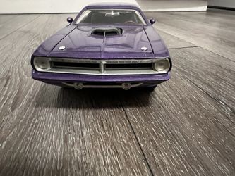 Diecast 1/18 scale Ertl American Muscle 1970 Plymouth Hemi CUDA