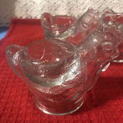 Set of 6 hen chicken clear glass egg cups